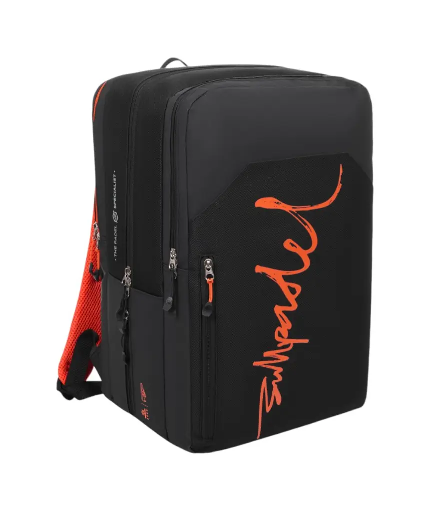 mochila-bullpadel-bpm25008-ionic-negro.webp