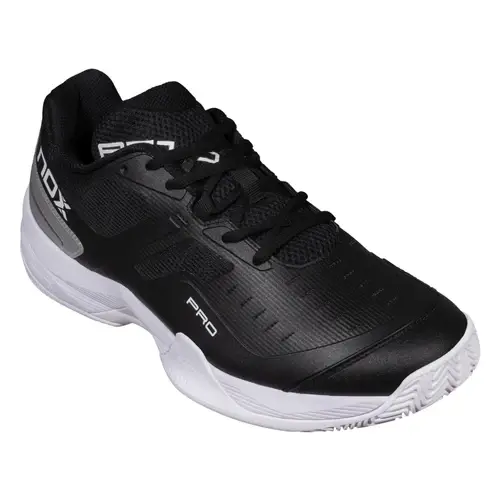 chaussures-de-padel-unisex-nox-at10-pro-noir-3quart.webp